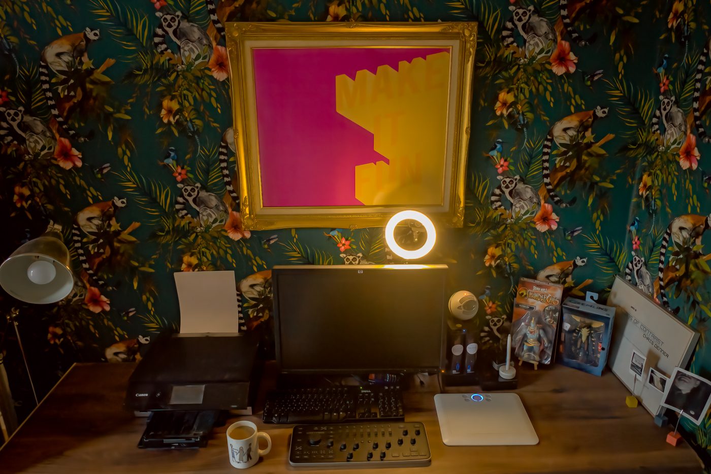 Wedding Photographer office