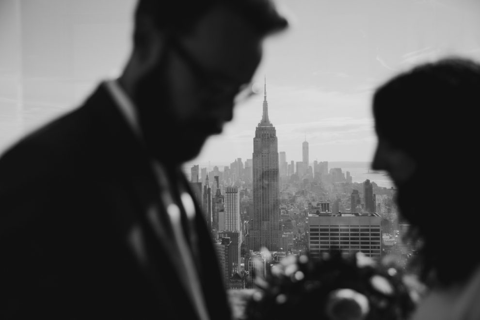 46 Stunning Black & White Wedding Photos