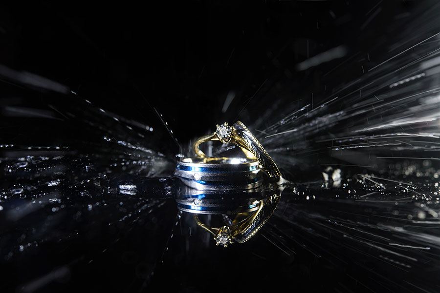 31 Stunning Wedding and Engagement Ring Photos