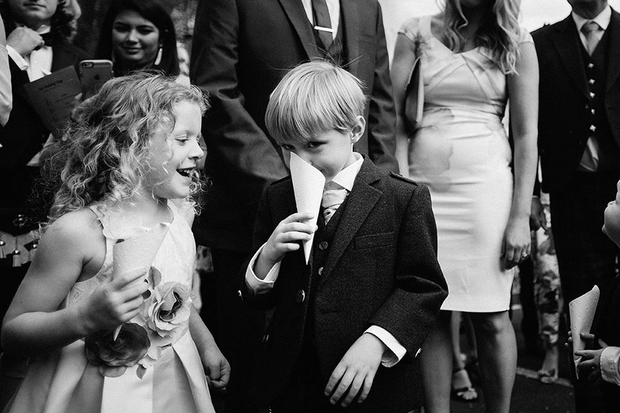 documentary style wedding photos