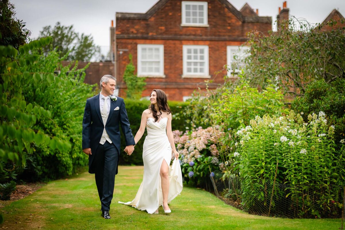 Brief Encounter - Short but sweet 2 hours photography from arrivals to ceremony and group photos. Mon-Thur Only.