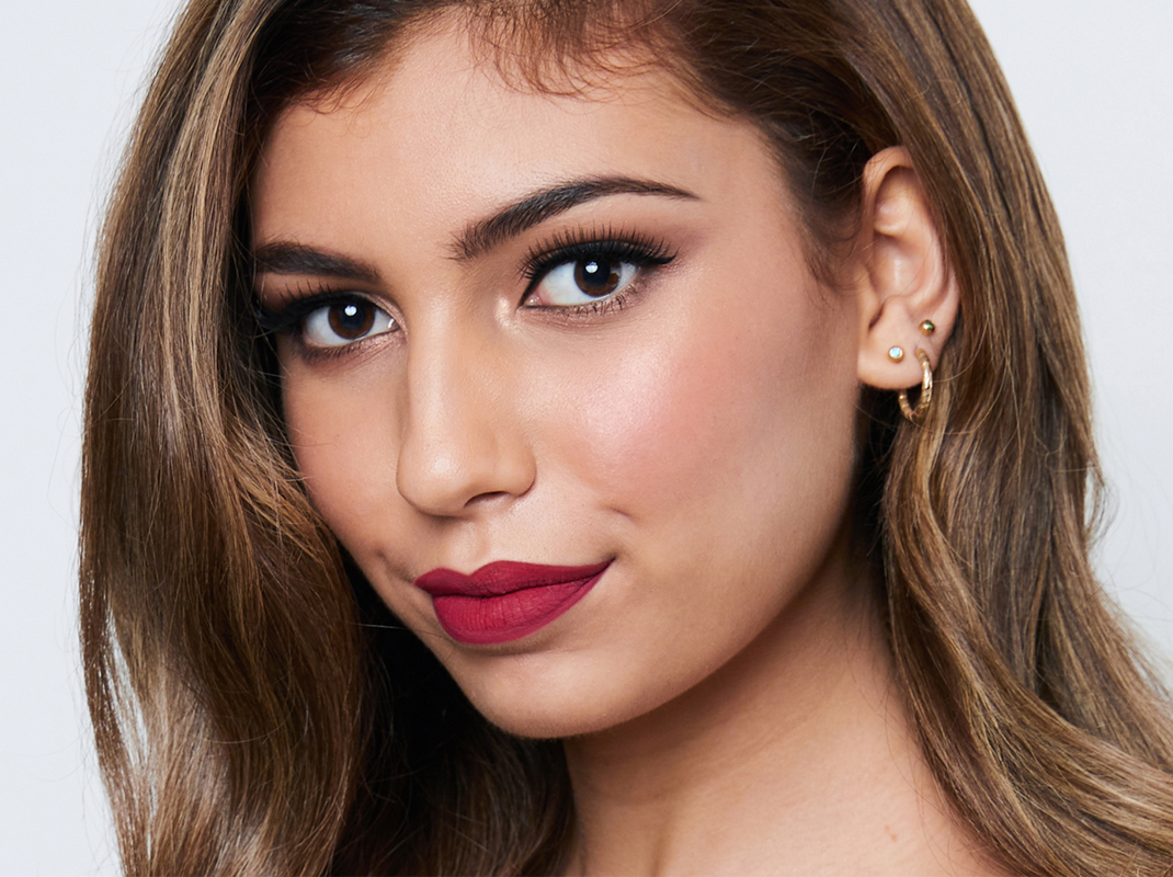 Makeup and Hair Package (Travel within 75-mile radius from NW11 + accommodation)