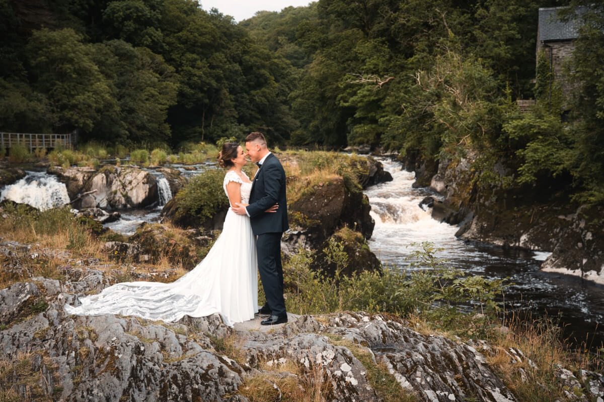 Half Day - 4 hrs with 1 photographer