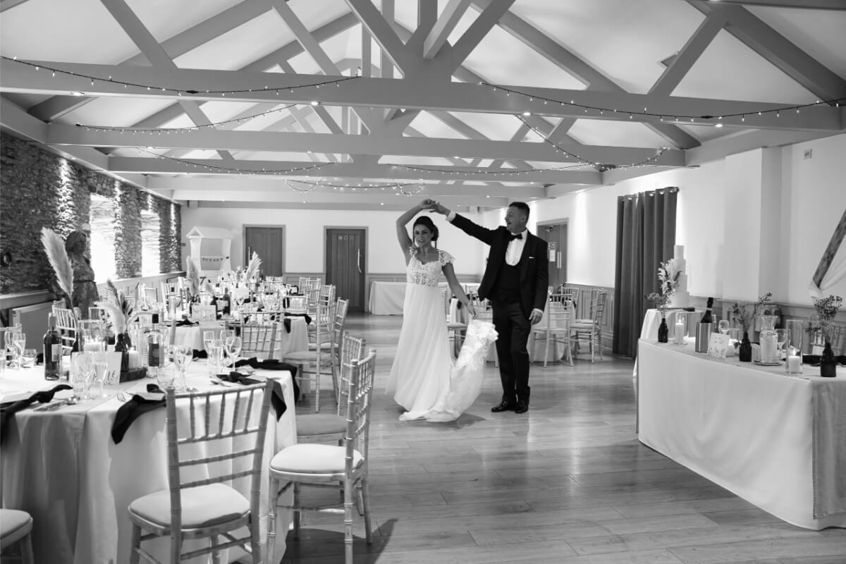 Half Day - 4 hrs with 1 photographer