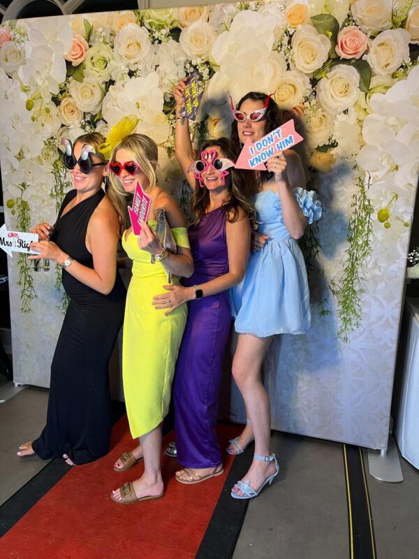 Luxury Wedding Photo Booth with Instant Sharing & Elegant Setup