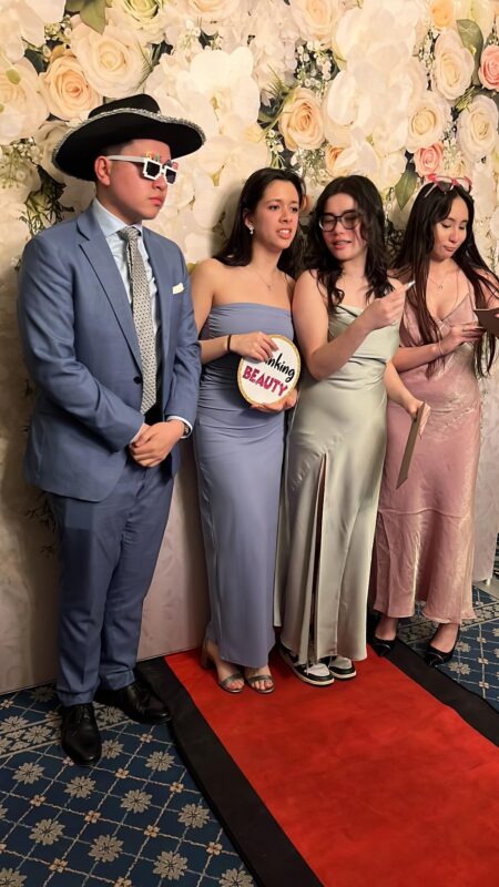 Luxury Wedding Photo Booth with Instant Sharing & Elegant Setup