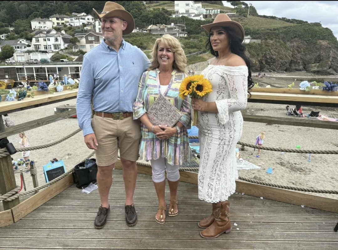 Your story told your way -overflowing with love, emotion & laughter!