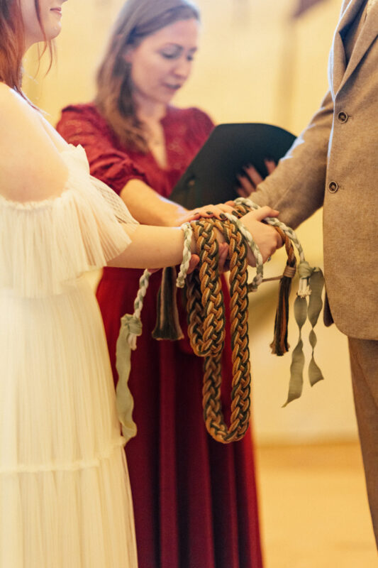 A personalised Wedding Ceremony full of joy!