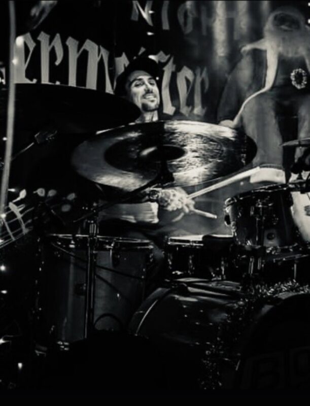 Lively 4-piece band delivering unforgettable wedding nights