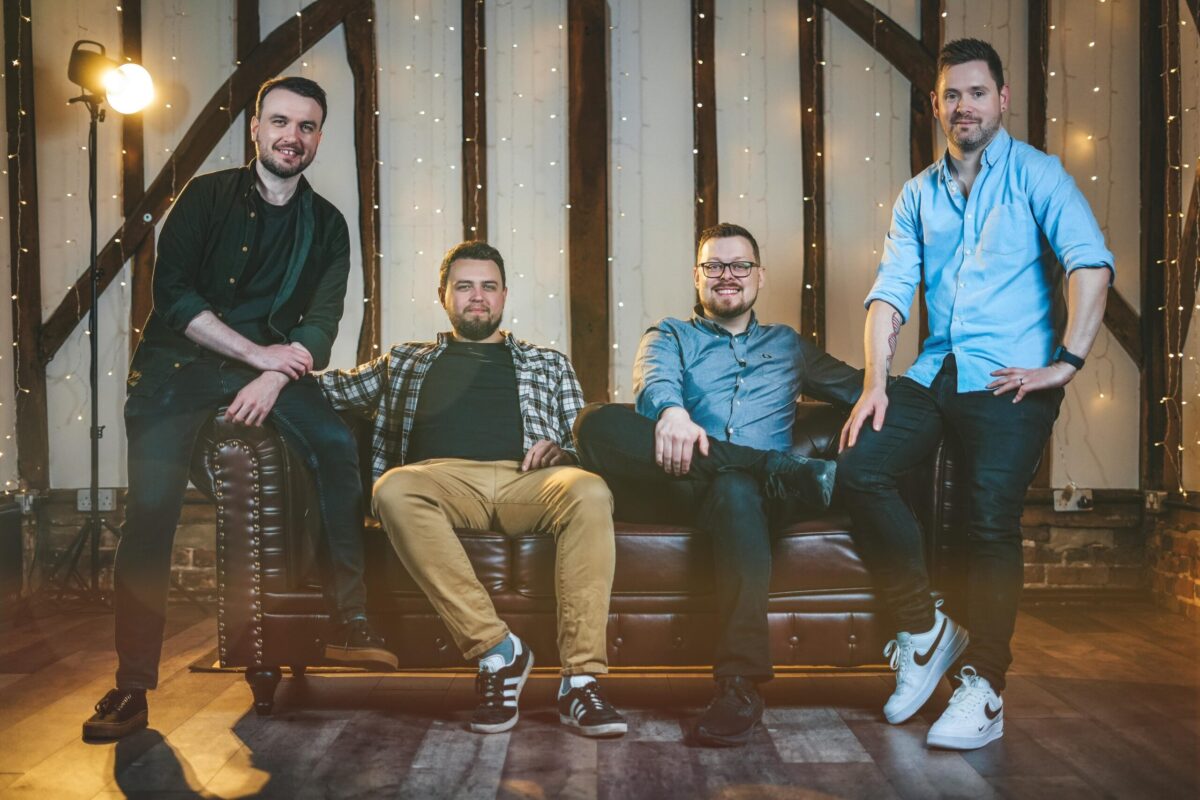 Essex-based Top Tier 4-Piece Function Band