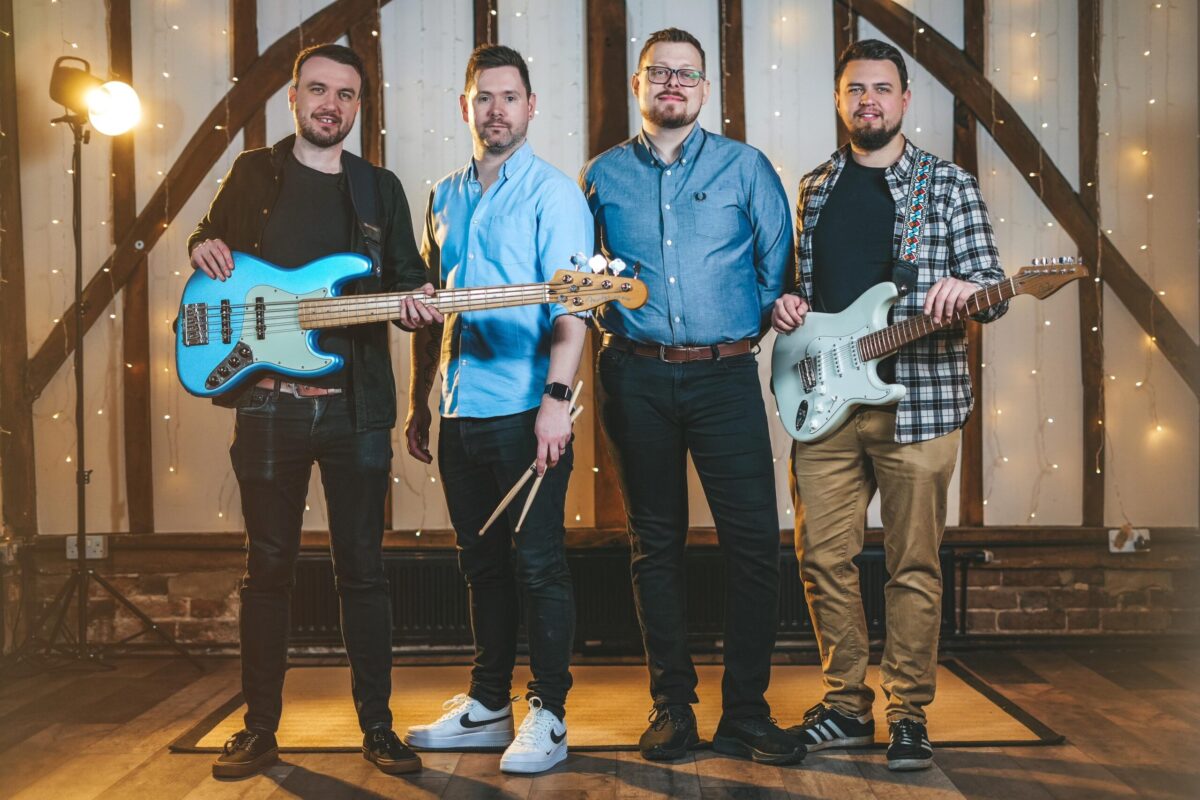 Essex-based Top Tier 4-Piece Function Band