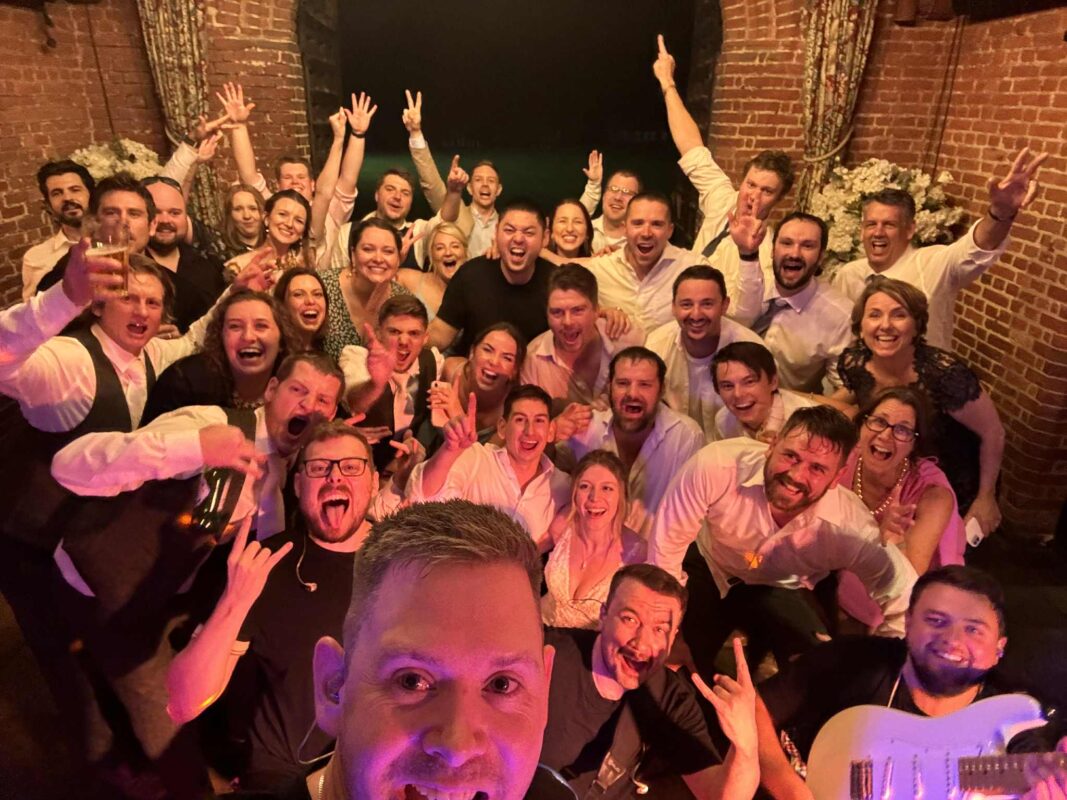 Essex-based Top Tier 4-Piece Function Band